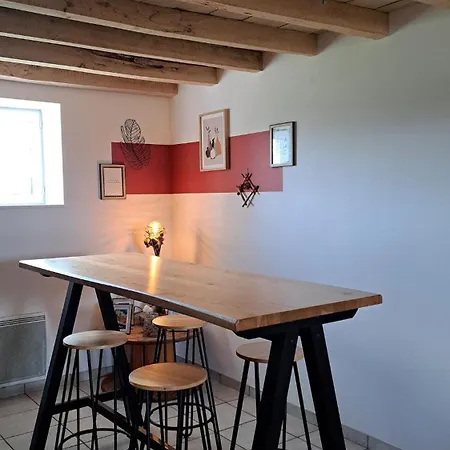 Holiday home Le Des Bruns Saint-Martin-des-Lais